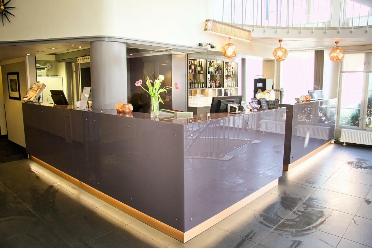 Hotell Vic Пошгрун Екстериор снимка